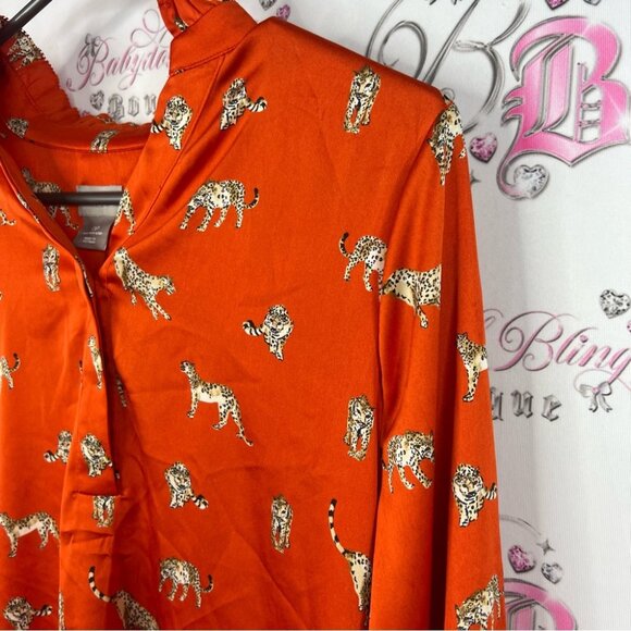 Chico's blouse leopards cheetahs cats Vibrant Orange Top with Leopard Print - Picture 3 of 7